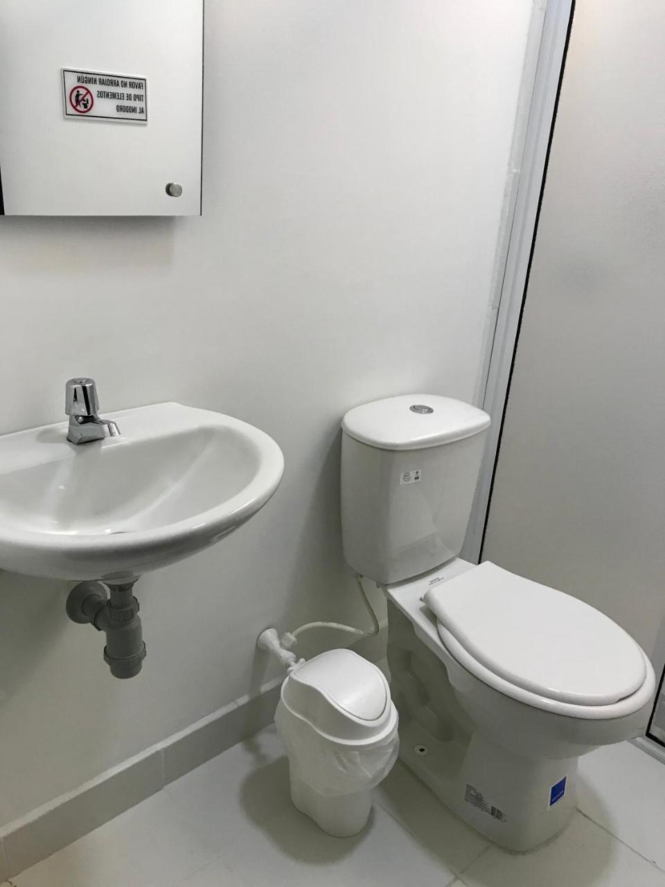 Hotel Puerto Azul Puerto Berrio 외부 사진