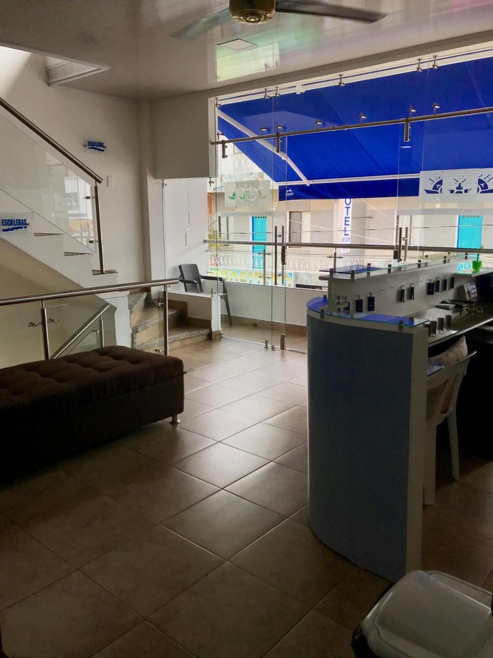 Hotel Puerto Azul Puerto Berrio 외부 사진
